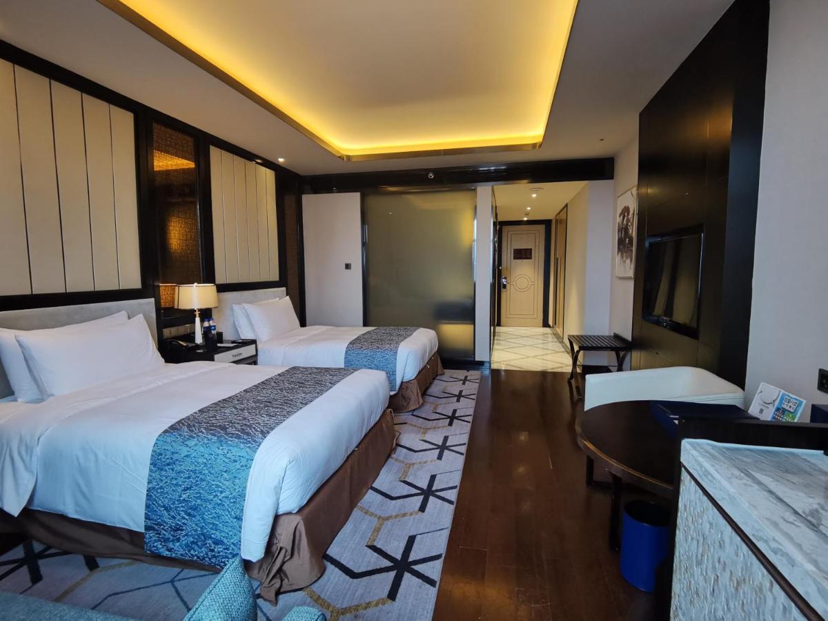 Primus Hotel Wuhan Hannan Екстер'єр фото